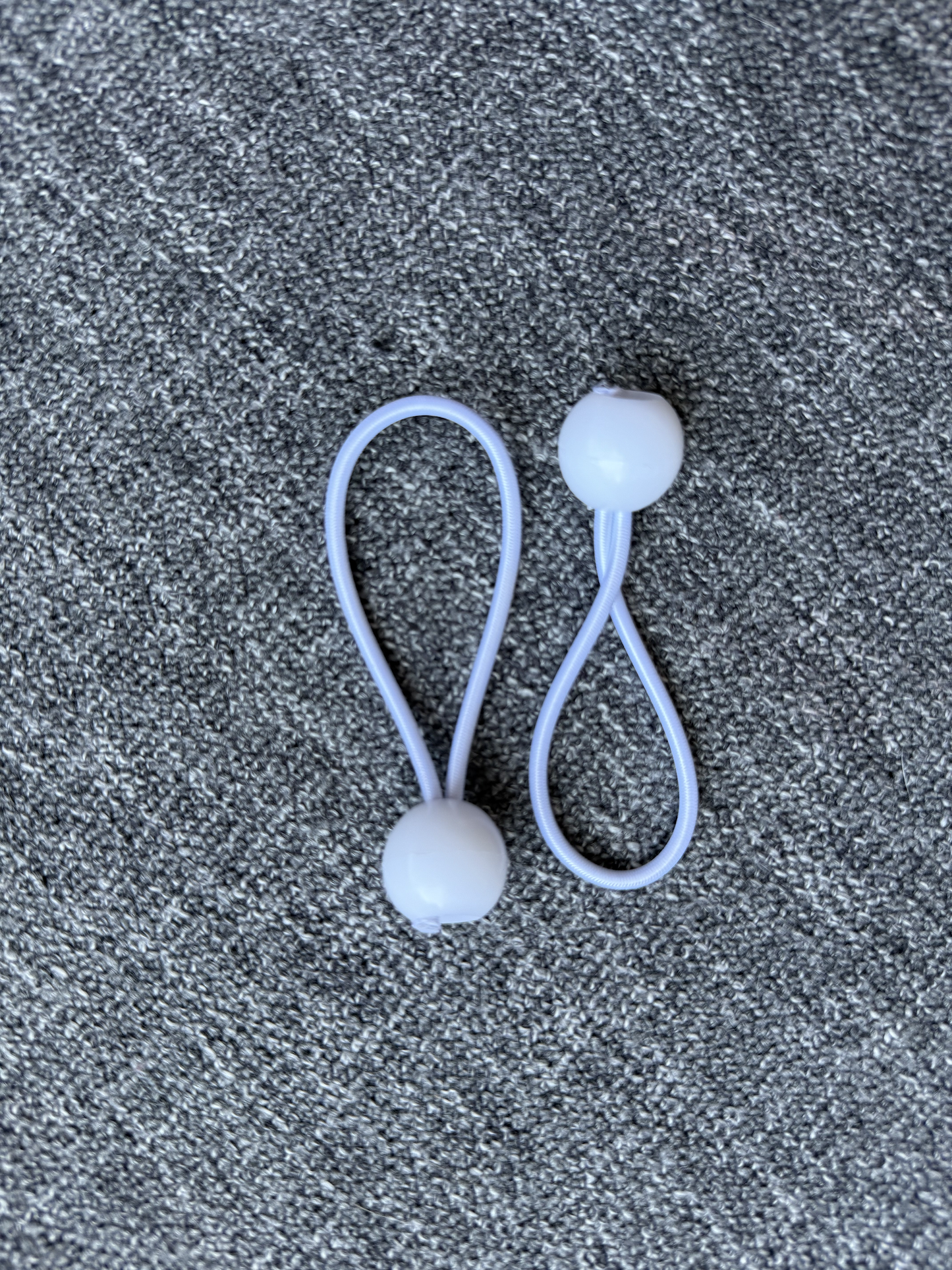 Bungee Loop Media Cord Organizer or Bag Swag Loop Bungee (2 Pack) – White (4" Loops on the Half)